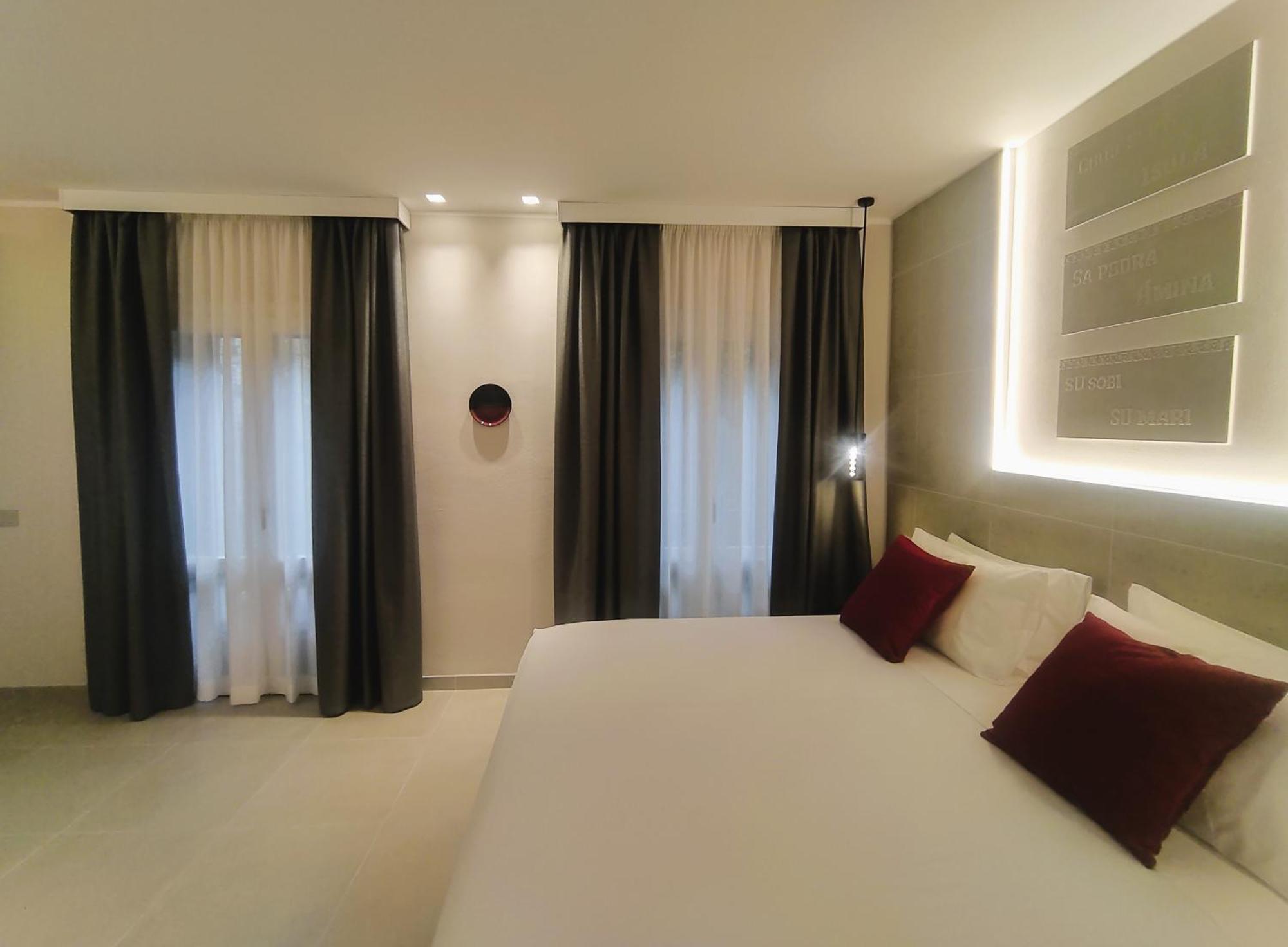 Su Coru 2 Apartment Cagliari Bagian luar foto