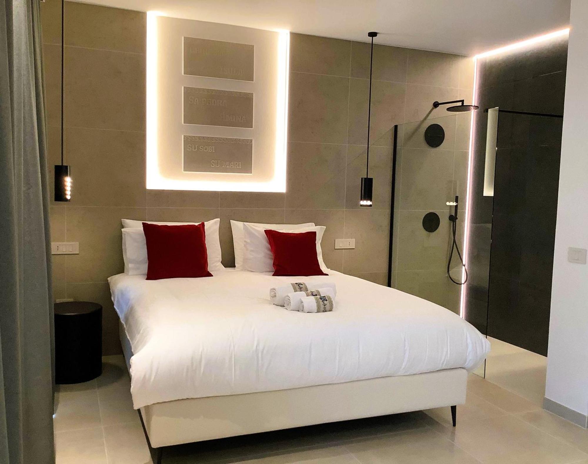 Su Coru 2 Apartment Cagliari Bagian luar foto