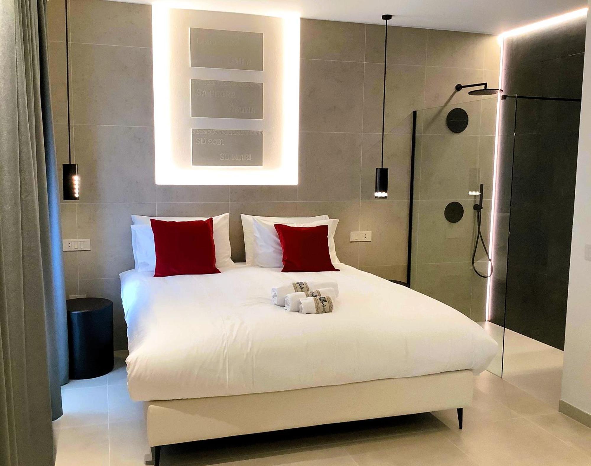 Su Coru 2 Apartment Cagliari Bagian luar foto